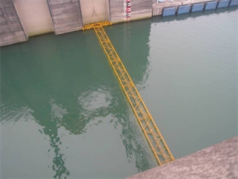 大禹电子船闸上游和下游测量 经过船舶吃水深度测量方案